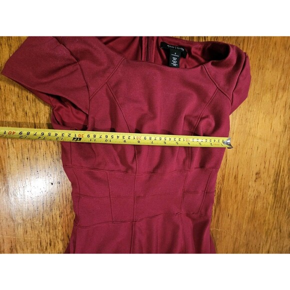 White House Black Market Sheath Dress Size 0 Burgundy Maroon Cap Sleeve EUC - Picture 6 of 8